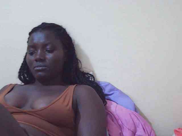 Shesprettya webcam