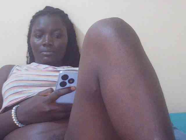 Shesprettya webcam