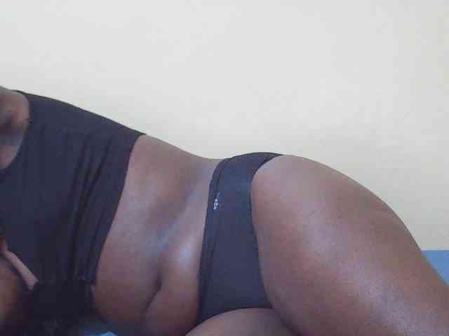 Shesprettya webcam