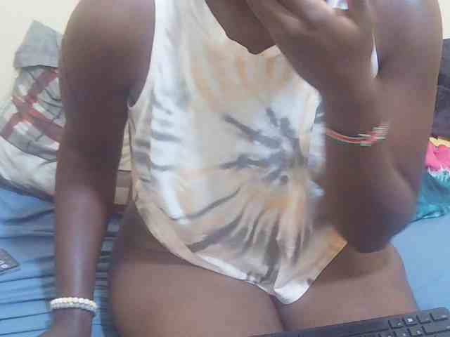 Shesprettya webcam