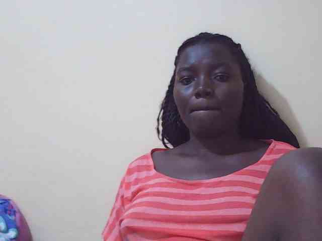 Shesprettya webcam