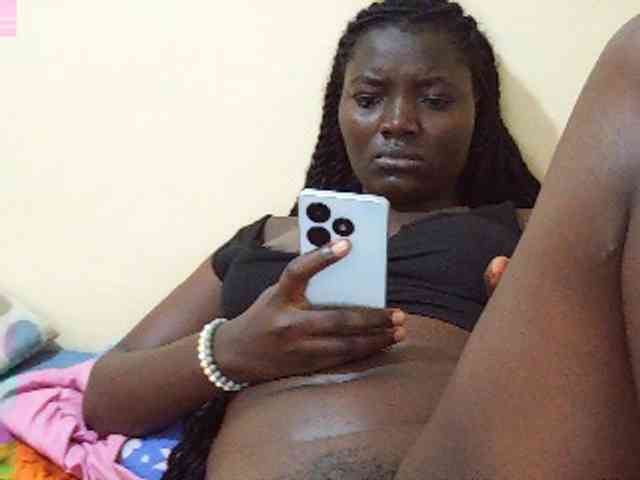 Shesprettya webcam