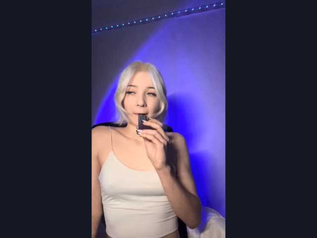 leylawinka live cam on BongaCams