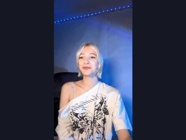 leylawinka live cam on BongaCams