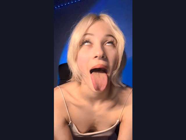 leylawinka live cam on BongaCams
