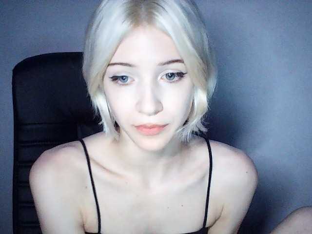 leylawinka live cam on BongaCams