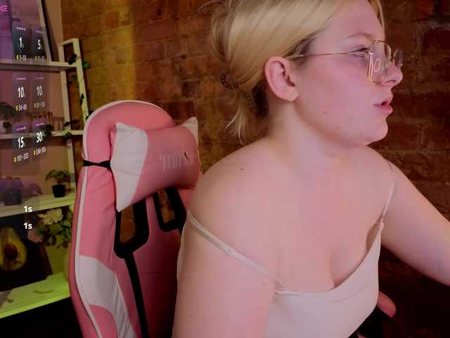 StellaVanilla live cam on BongaCams