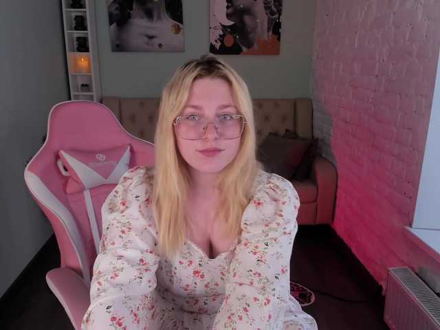 StellaVanilla live cam on BongaCams