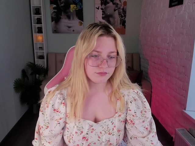 StellaVanilla live cam on BongaCams