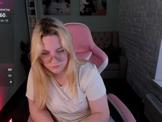 StellaVanilla live cam on BongaCams