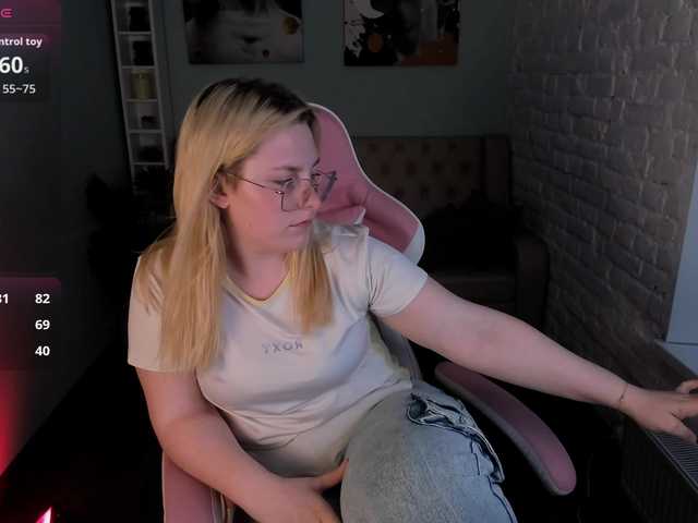 StellaVanilla live cam on BongaCams