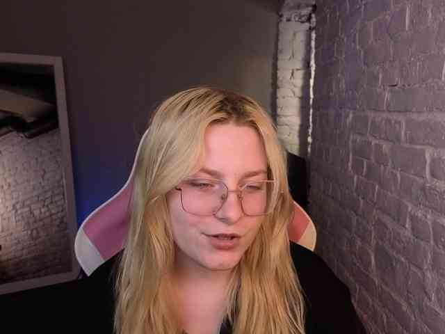 StellaVanilla webcam