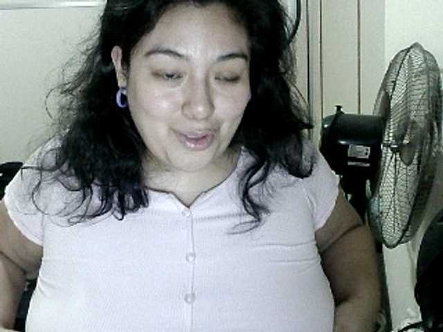 lemonchick2 Live Cam on BongaCams