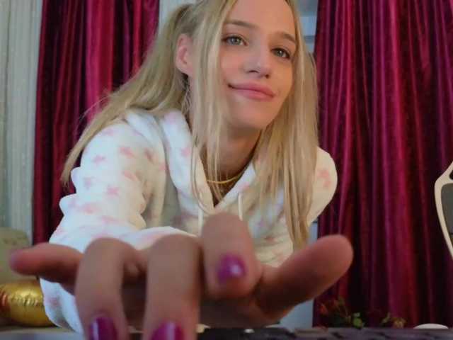 KimAngels777 live cam on BongaCams