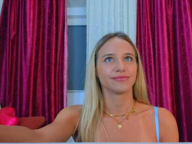 KimAngels777 live cam on BongaCams