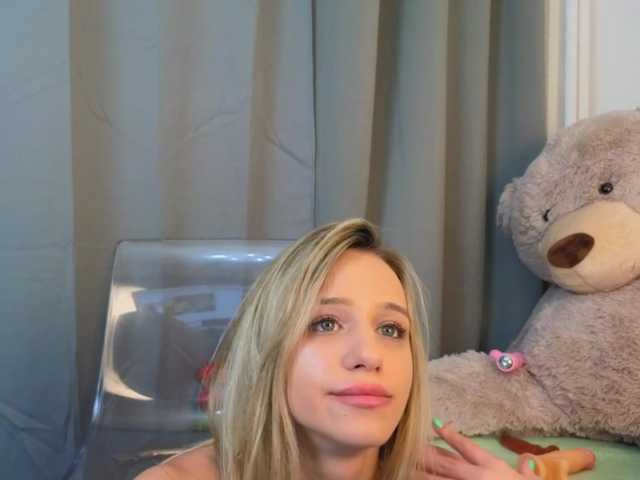 KimAngels777 live cam on BongaCams