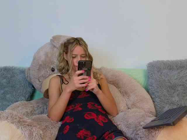 KimAngels777 webcam