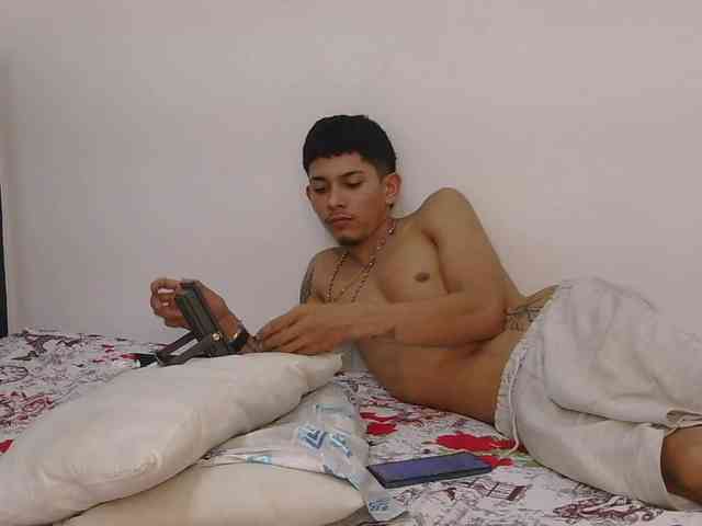 SwitchTemptation webcam