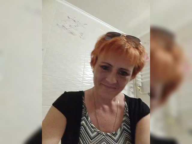 Lubanja4455 live cam on BongaCams