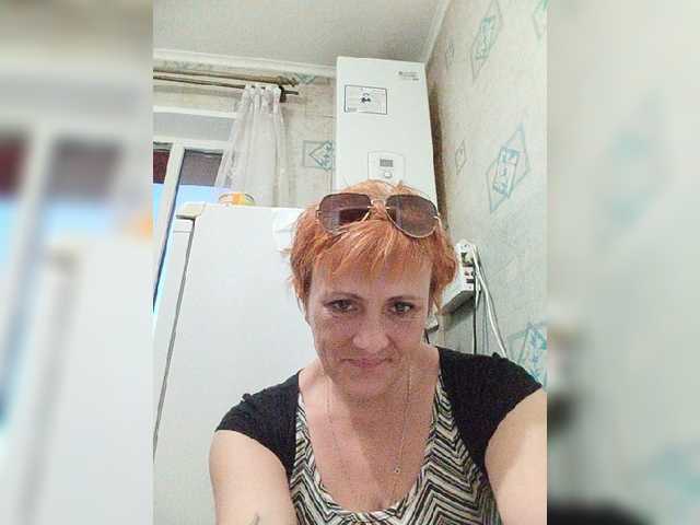 Lubanja4455 live cam on BongaCams