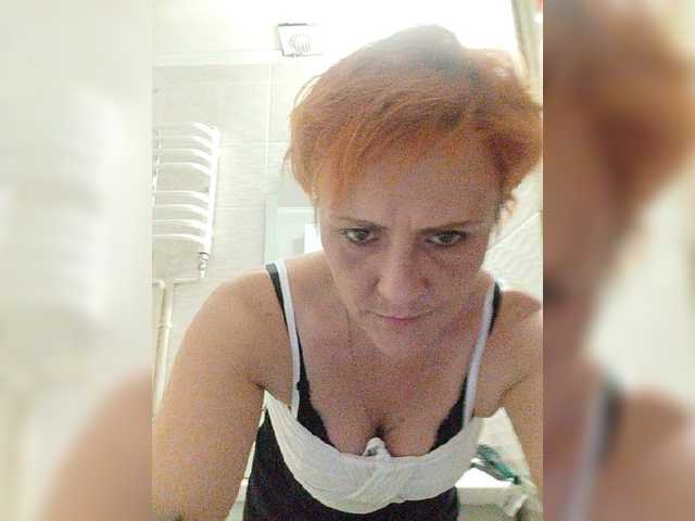 Lubanja4455 live cam on BongaCams
