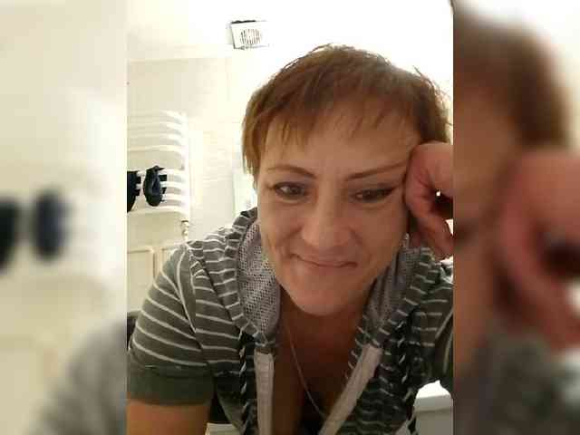 Lubanja4455 webcam