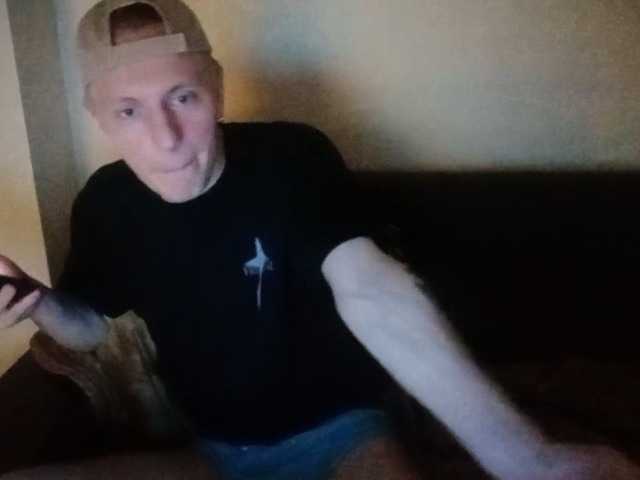 AlexJoV