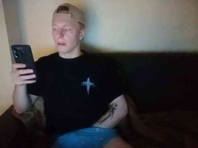 AlexJoV