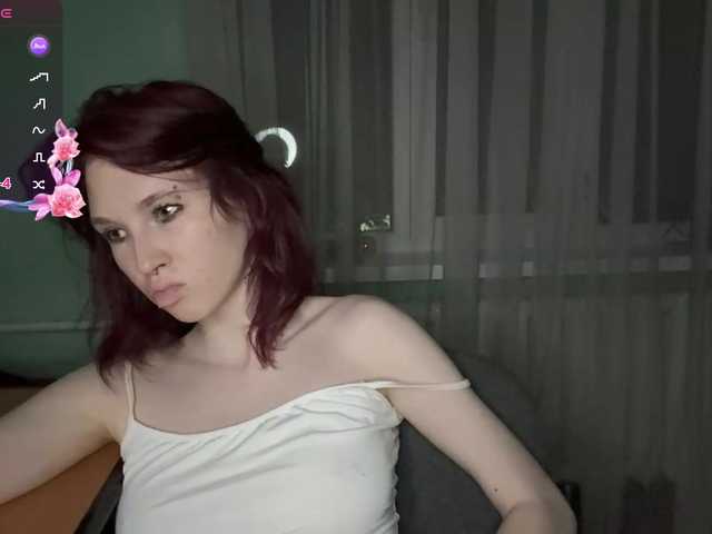 KarriMcinroy live cam on BongaCams