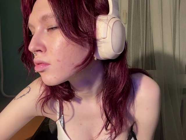 KarriMcinroy live cam on BongaCams