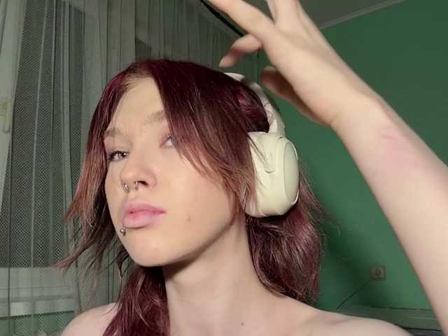 KarriMcinroy live cam on BongaCams