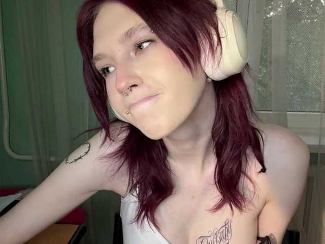 KarriMcinroy live cam on BongaCams