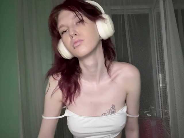 KarriMcinroy live cam on BongaCams