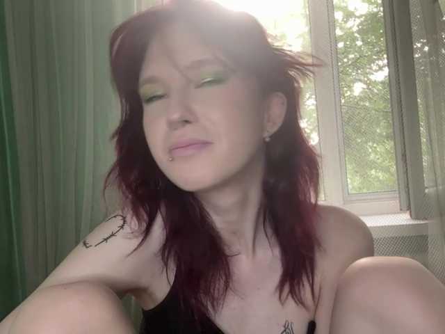 KarriMcinroy live cam on BongaCams