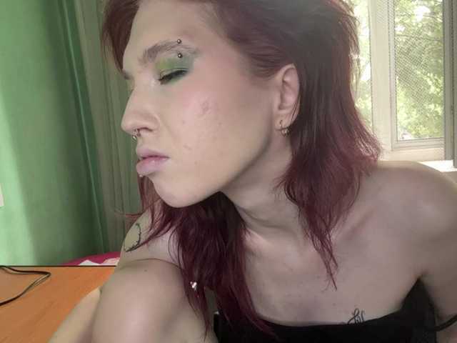 KarriMcinroy live cam on BongaCams