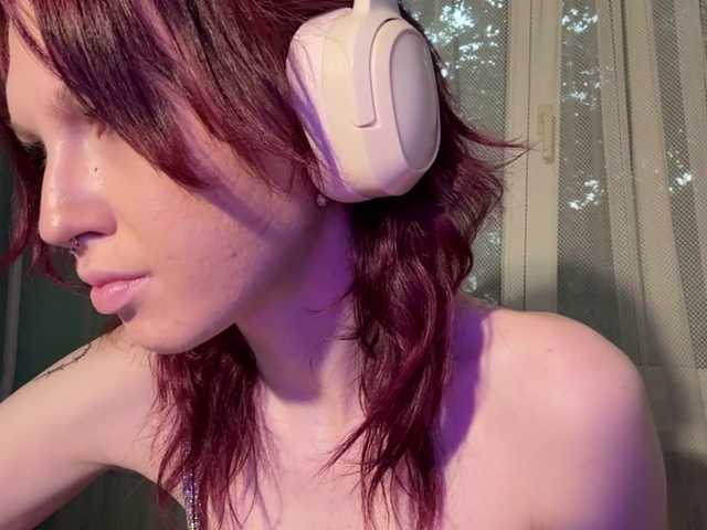 KarriMcinroy live cam on BongaCams