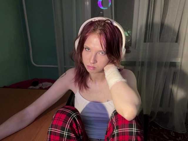 KarriMcinroy live cam on BongaCams
