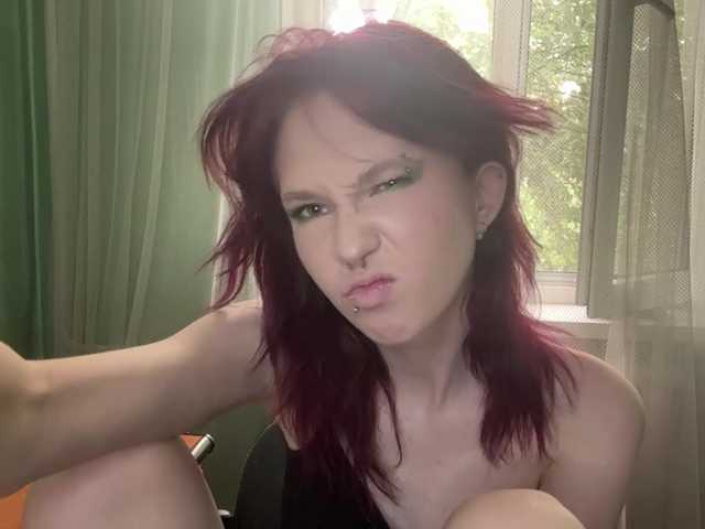 KarriMcinroy live cam on BongaCams
