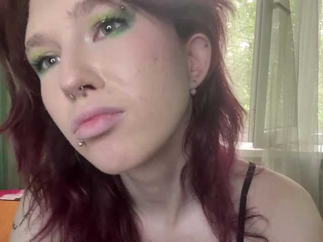 KarriMcinroy live cam on BongaCams