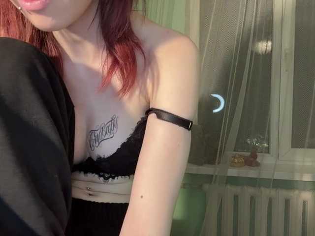 KarriMcinroy live cam on BongaCams