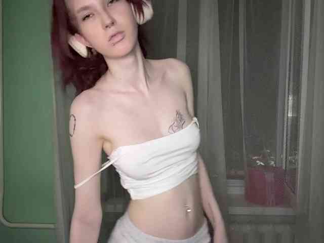 KarriMcinroy webcam
