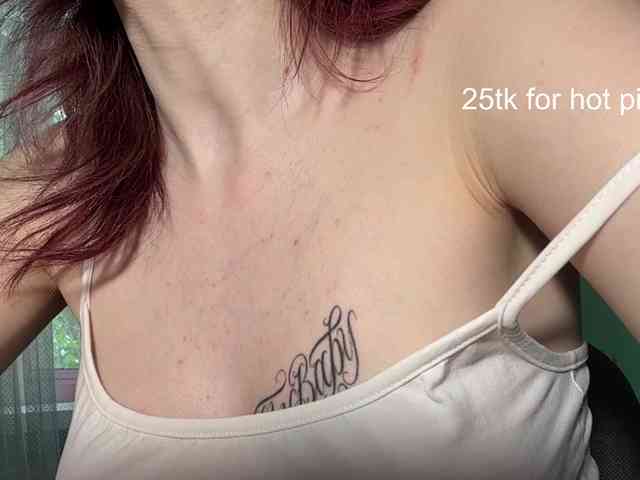 KarriMcinroy webcam