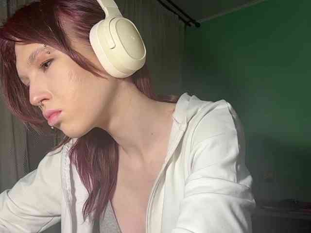 KarriMcinroy webcam