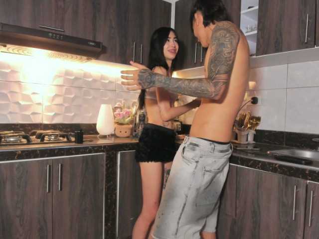 luxury-couple-cute live sex show