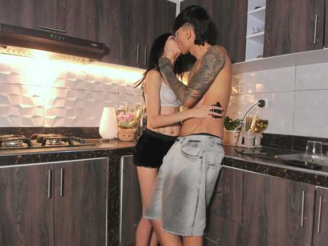 Luxury-couple-cute live cam on BongaCams