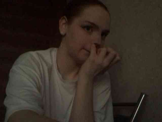 PolinaMins webcam