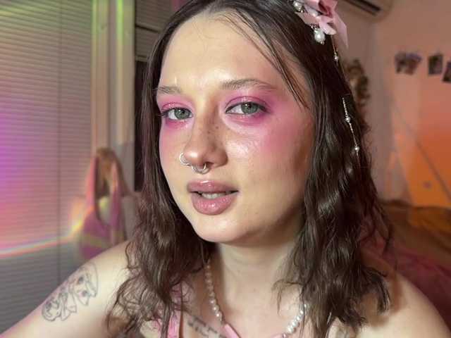 Jennydarling live cam on BongaCams