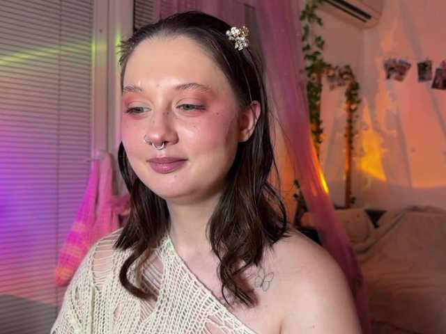 Jennydarling live cam on BongaCams