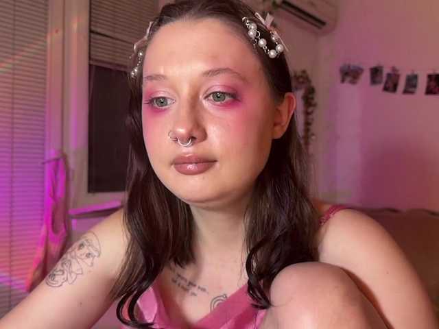 Jennydarling live cam on BongaCams