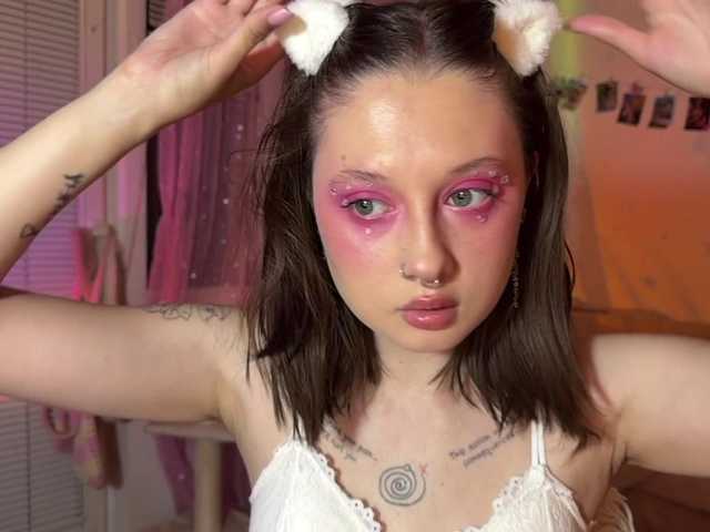 Jennydarling live cam on BongaCams